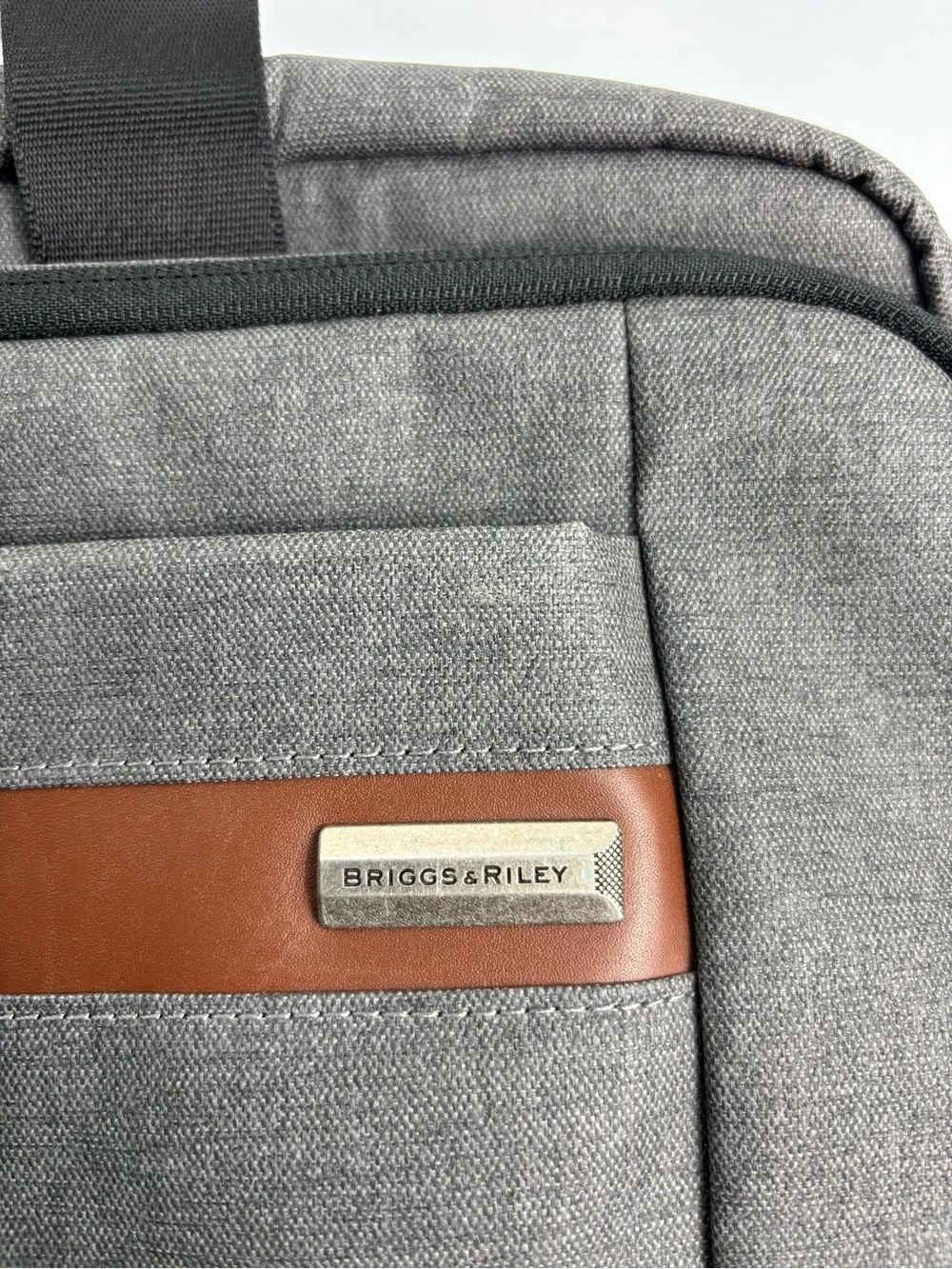 Briggs & Riley Kinzie Street 2.0 Micro Messenger Grey Bag No Shoulder Strap